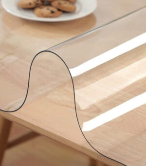 Pöydän suojakalvot